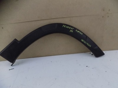 Peugeot rifter молдинг крыла правый перед 9816619377 berlingo iv фото №1