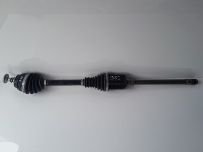 Привідний вал передня перед права 540 xd bmw 5 g30 g31 фото №1