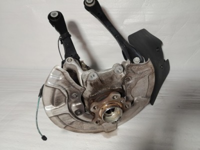 Bmw 7' g11 lci поворотний кулак важіль ступиця правий задня 6861136 фото №1