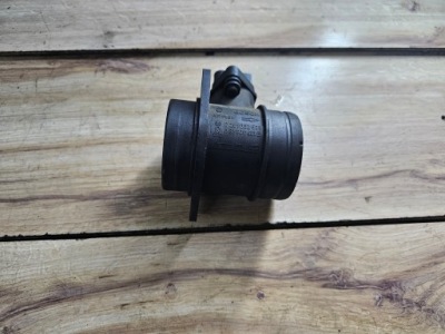 Przepłwyomierz golf v 1.9 tdi 03g906461b фото №1