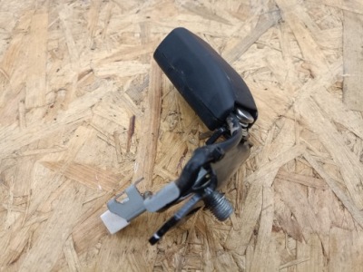 Mazda 3 bp iv usa sedan пряжка клипса поперечина задняя bah150037m фото №1