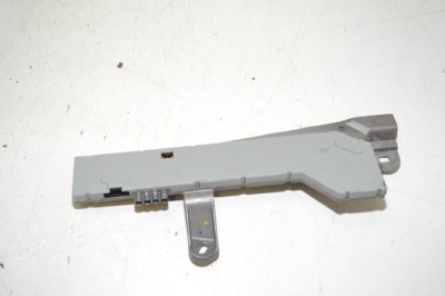 Mercedes w211 модуль усилитель антенны a2118204189 фото №1