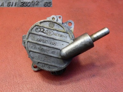 Насос вакуум mercedes sprinter 2.2 cdi a6112300265 фото №1