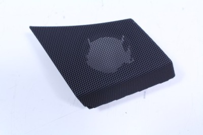 Захист накладка динаміка панелі права mercedes w190 amg gt фото №1