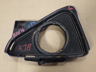 Toyota rav 4 решётка противотуманной фары левая 5204042050 фото №1