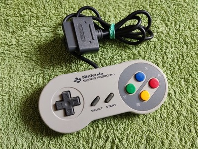 Oryginalny kontroler Super Famicom/Super Nintendo
