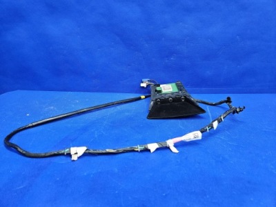 Tesla model 3 lift 20-23 камера поперечина движения перед стекло 1068787-00-e фото №1