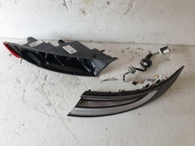 Вкладыш лампы правый задняя kia proceed iii 92402j7200 фото №1