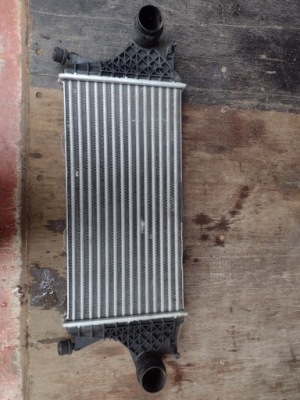 Радиатор интеркулер mercedes gle купе 350 фото №1
