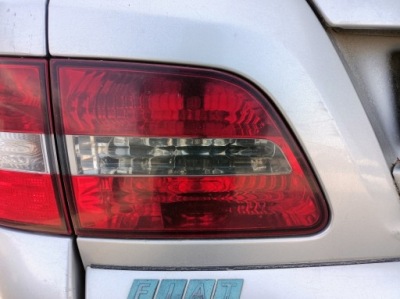 Лампа левый задняя крышки fiat stilo kombi фото №1