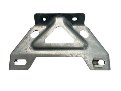 Infiniti q30 mercedes кронштейн стельовий фото №1