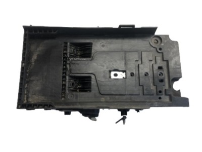 Основание аккумулятор ford mondeo mk5 dg93-10723-ae фото №1