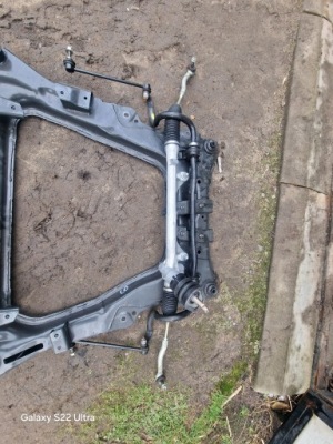 Nissan leaf ii трансмиссия рулевая рулевая рейка фото №1