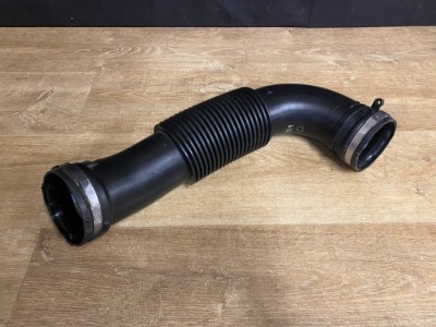 Труба повітря range rover sport l494 3.0d cpla-9c619-aa фото №1