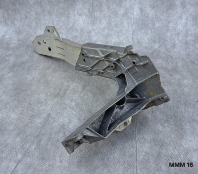 Кронштейн панель фары поперечина правый mercedes w2536210700 фото №1