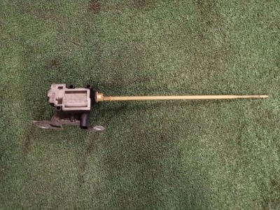 Привід кришка заливної mini r55 clubman 2757022 фото №1