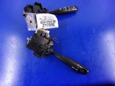 Yaris verso i перемикач комбінований 2 перемикачі фото №1