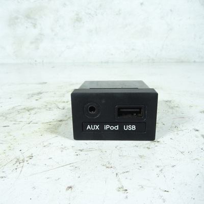 Kia picanto ii роз'єм aux usb 96120-1y100 фото №1