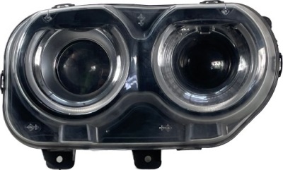 Challenger 15- лампа права перед drl 68174064ae фото №1