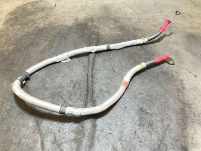 Клемма плюсовая bmw 3 g20, g28 8485064 3.0l hybrid 215kw 2020 фото №1