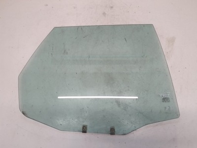 Volvo v40 s40 lift 99-04 скло права задня задня фото №1