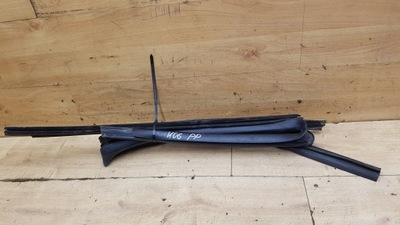 Уплотнители стекло дверь перед правое комплект peugeot 406 фото №1