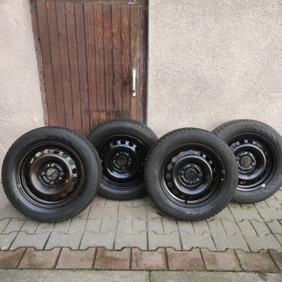 RUEDAS 195/60/ R15 NOKIAN 4X114,3 INVIERNO VOLVO S40 V40  