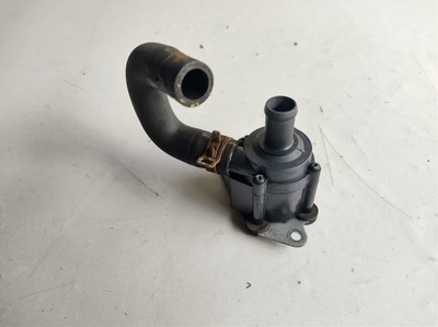 Volvo v40 14r - насос wody 31338211 фото №1