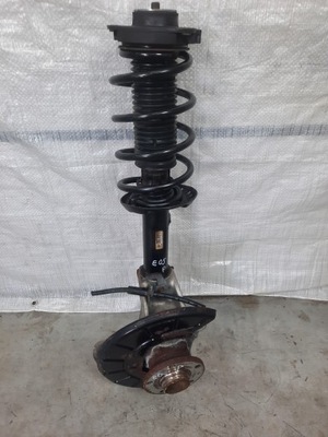 Поворотний кулак перед правий vw eos бензин фото №1