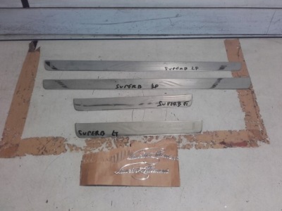 Skoda superb 3 накладки пороговые перед задний l&k фото №1