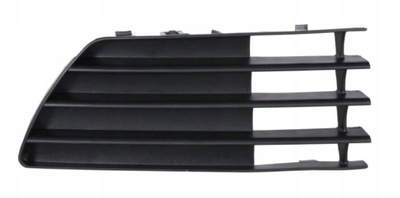 Toyota iq решётка радиатора решётка заглушка противотуманной фары правая фото №1