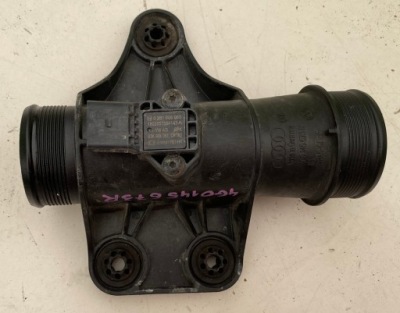 Audi a6 c7 4g труба шланг интеркулер 4g0145673r фото №1