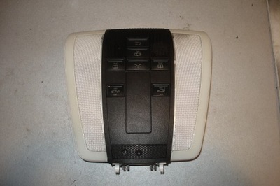 Лампа стельовий mercedes-benz оригінальний номер a0128206610 фото №1