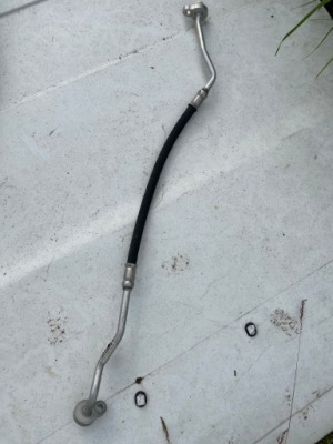 Шланг кондиціонера трубка 32226282 2.0d xc90 2 фото №1