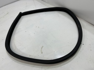 Прокладка двері права mercedes w207 a2076920476 фото №1