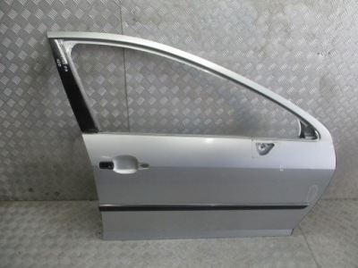 Двері правий перед toyota avensis t25 1co фото №1
