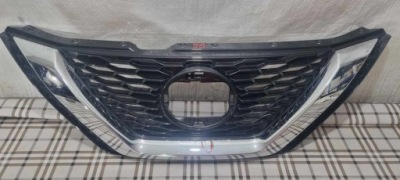 Решётка радиатора решётка радиатора nissan qashqai ii lift j11 фото №1