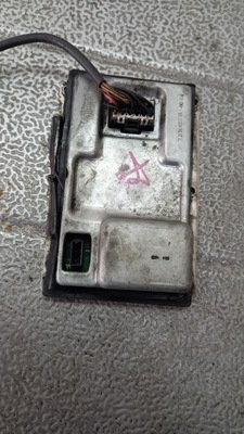 Преобразователь света citroen, peugeot audi 73010137n фото №1