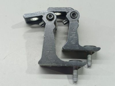 Петля петли дверь правый перед audi a4 b9 lak lx7r 8w5831404a фото №1