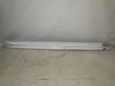 Молдинг накладка порог правая toyota yaris iv 4 75850-k0080 фото №1