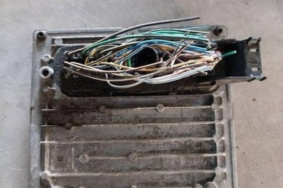 Бортовий комп'ютер двигуна ecu ford 5m5112a650zb 1.6l 2007 фото №1