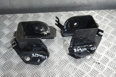 Кронштейн балка підвіска задня renault express фото №1