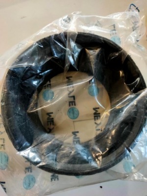 Резиновый элемент na пружина a1233211684 mercedes r107 фото №1