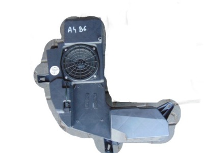 Сабвуфер audi a4 b6 8e9035382 фото №1