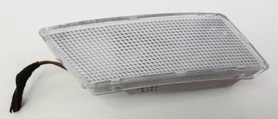 Лампа освітлення багажника mercedes w204 kombi фото №1