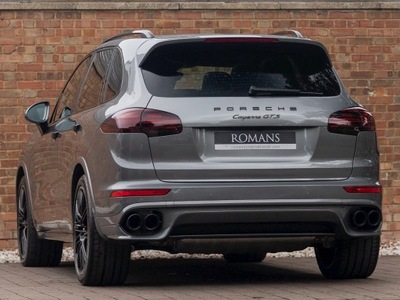 PARAGOLPES PORSCHE CAYENNE RESTYLING 7P5 GTS TURBO 7P PARTE TRASERA 