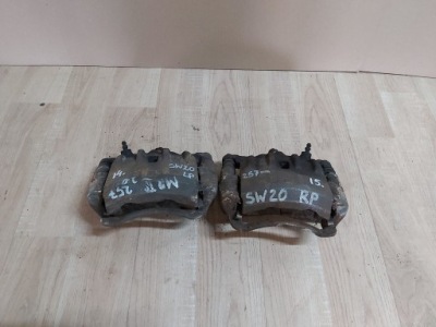 Toyota mr2 sw20 суппорт перед левый скоба фото №1