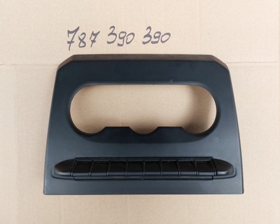 Dacia duster ii оригинальная рамка защита обдув 682602613r фото №1