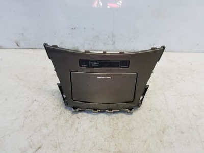 Попільничка toyota avensis t27 фото №1