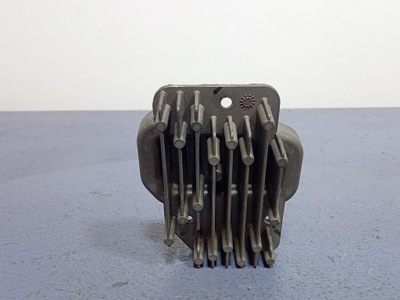 Toyota corolla cross модуль преобразователь лампы led левая p00132356 фото №1